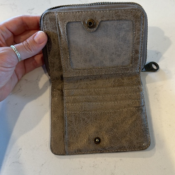 Matt and Natt wallet - Picture 3 of 3